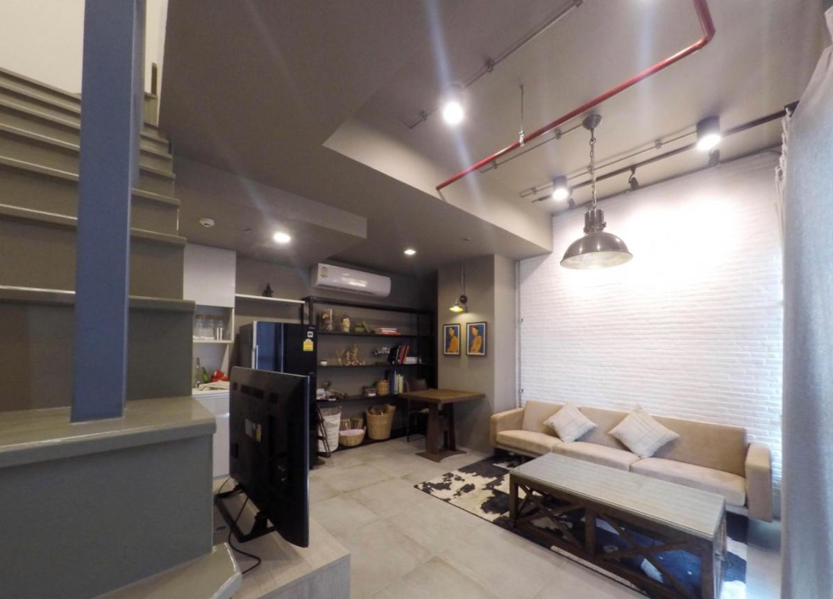 ให้เช่า คอนโด : IDEO Mobi Sukhumvit 81